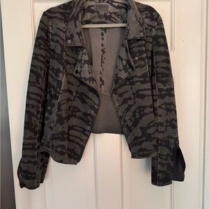 Evereve Black and Gray Jacket